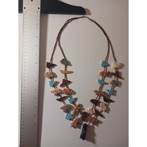 Zuni Fetish Heishi Two Stranded Multi-stone Necklace Black Bear Pendant Vintage - Picture 2 of 16